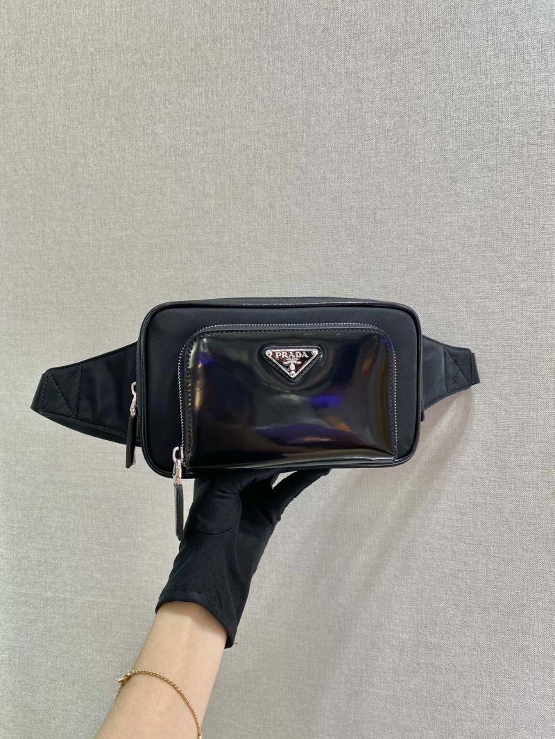 Pra*a waist chest packs